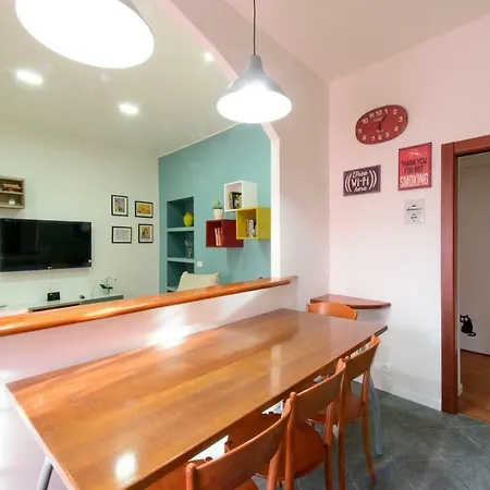 Park Apartment *